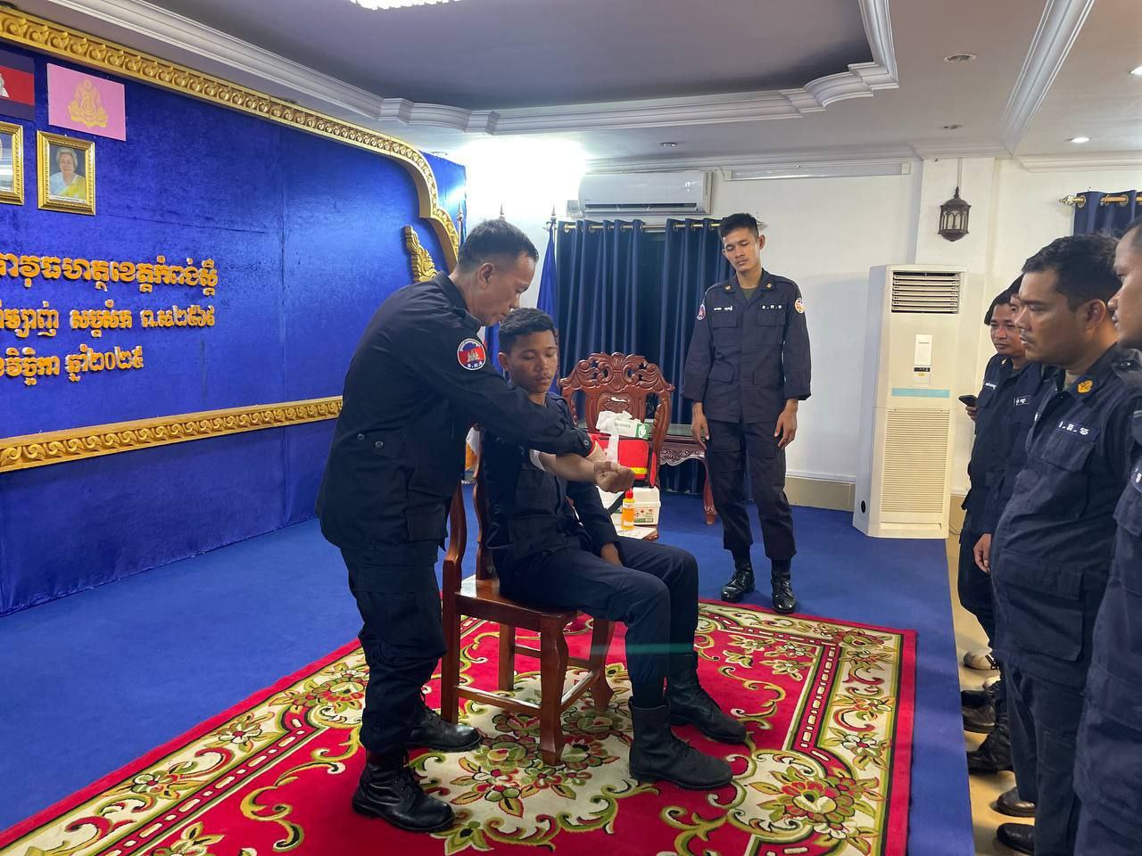 វិជ្ជា ជាទ្រព្យ ប្រាជ្ញា ជាអាវុធ! ! ! កងរាជអាវុធហត្ថខេត្តកំពង់ស្ពឺ…